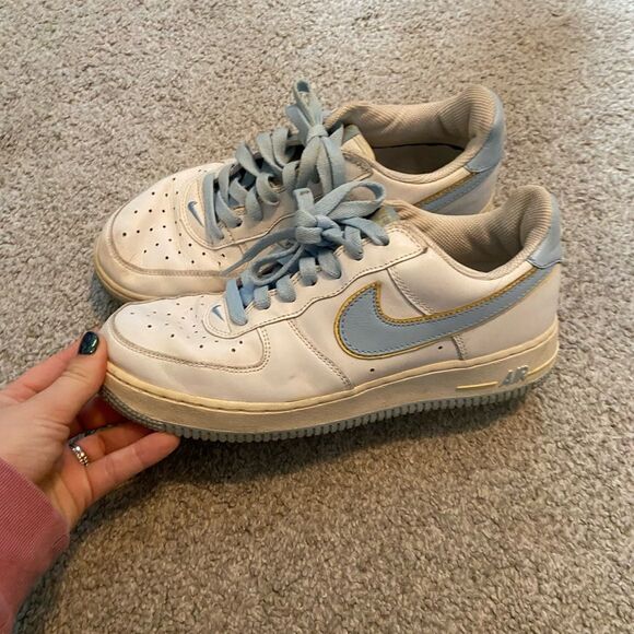Nike Women's 8.5 vintage‎ Air Force ones Blue and Yellow Trainers - Picture 1 of 6